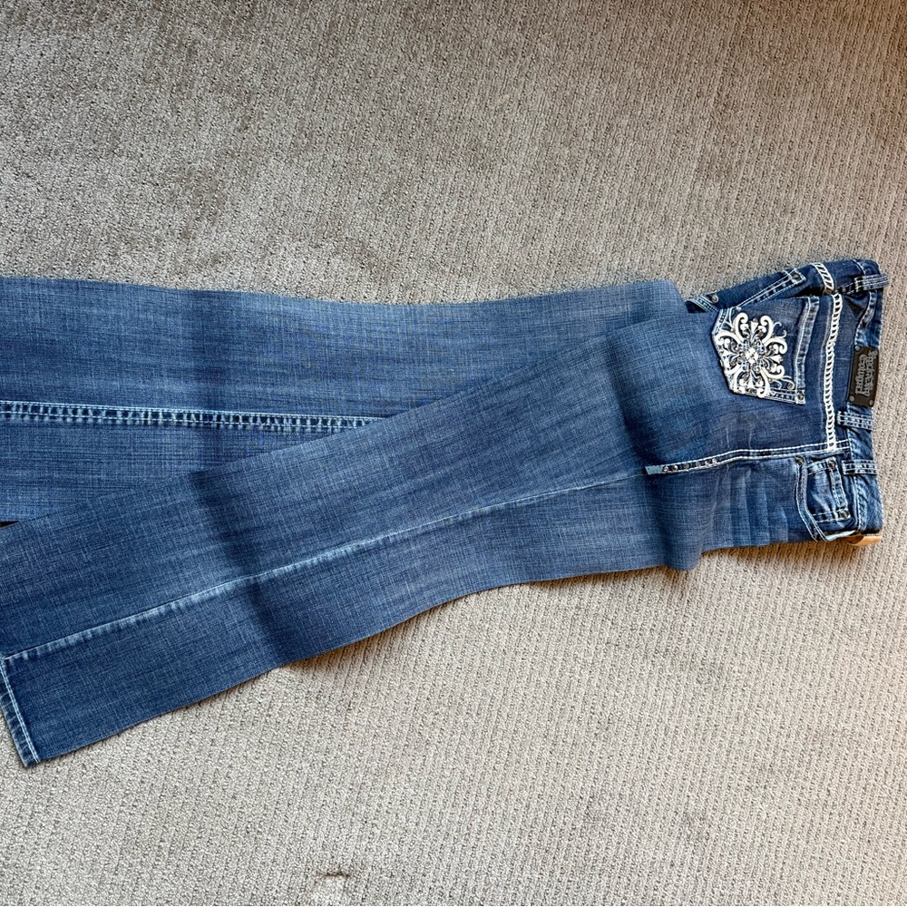 Rock & Roll Cowgirl Blue Flare Jeans with Embroidered Pocket